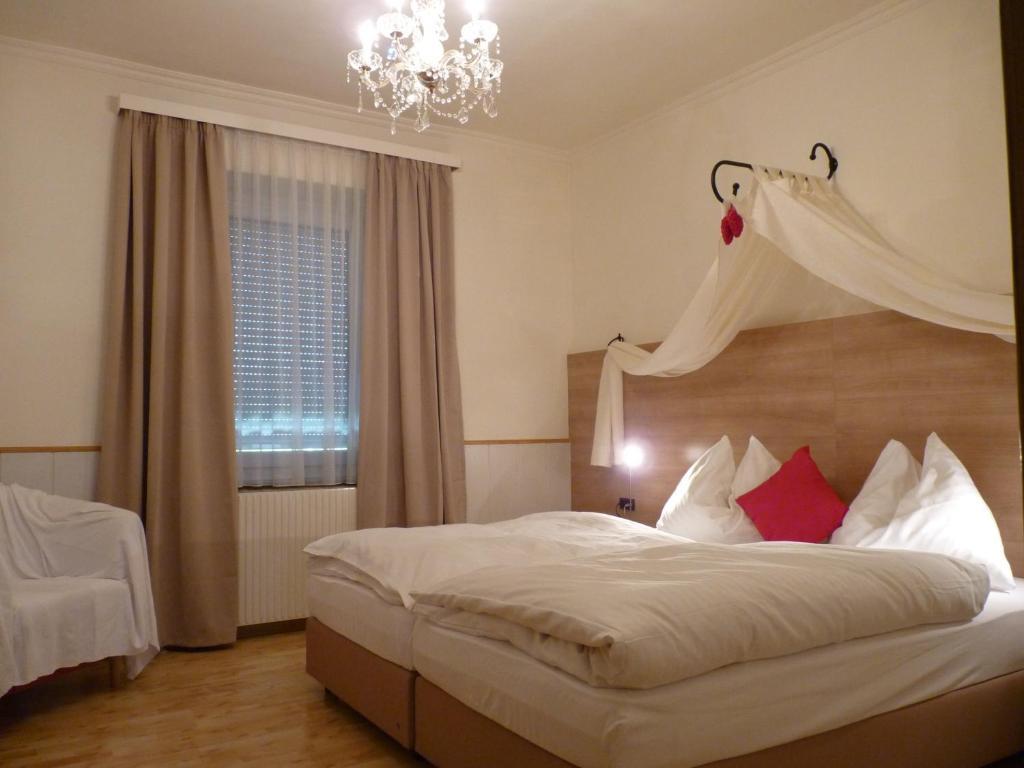 Hotel Blie, Bed & Breakfast, Self Check-In ฮอร์น ภายนอก รูปภาพ