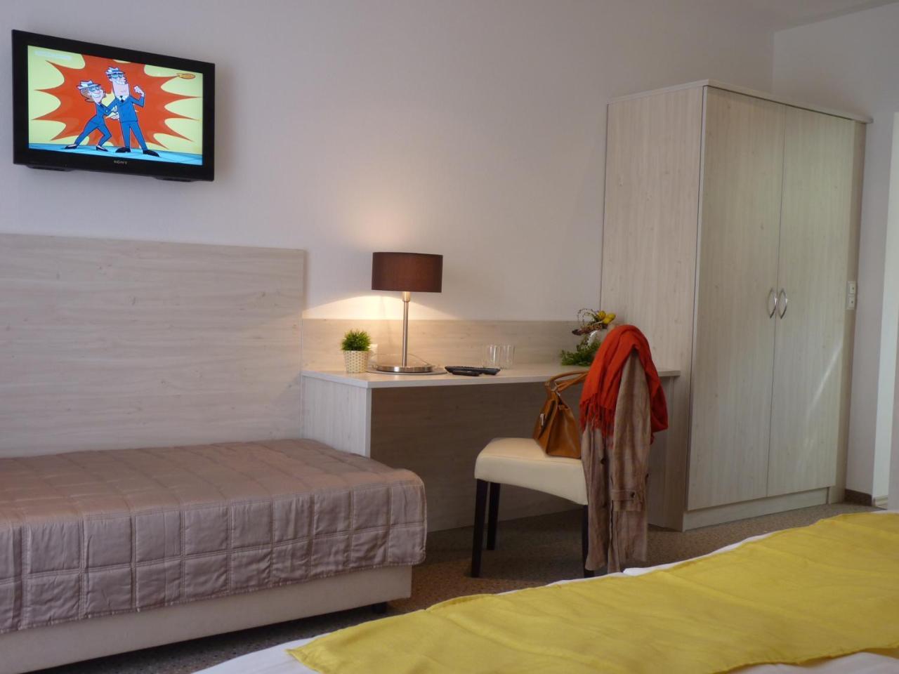 Hotel Blie, Bed & Breakfast, Self Check-In ฮอร์น ภายนอก รูปภาพ